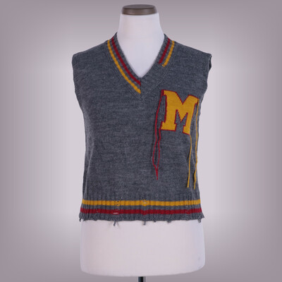 Motel kötött szürke gyapjúkeverék mellény